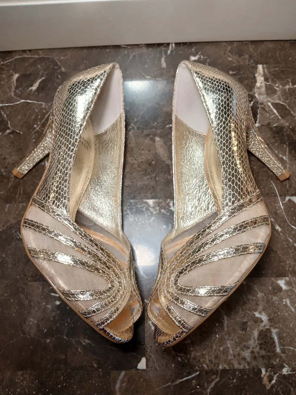 Adrianna Papell Gold Metallic Snake-Texture Peep-Toe Heels